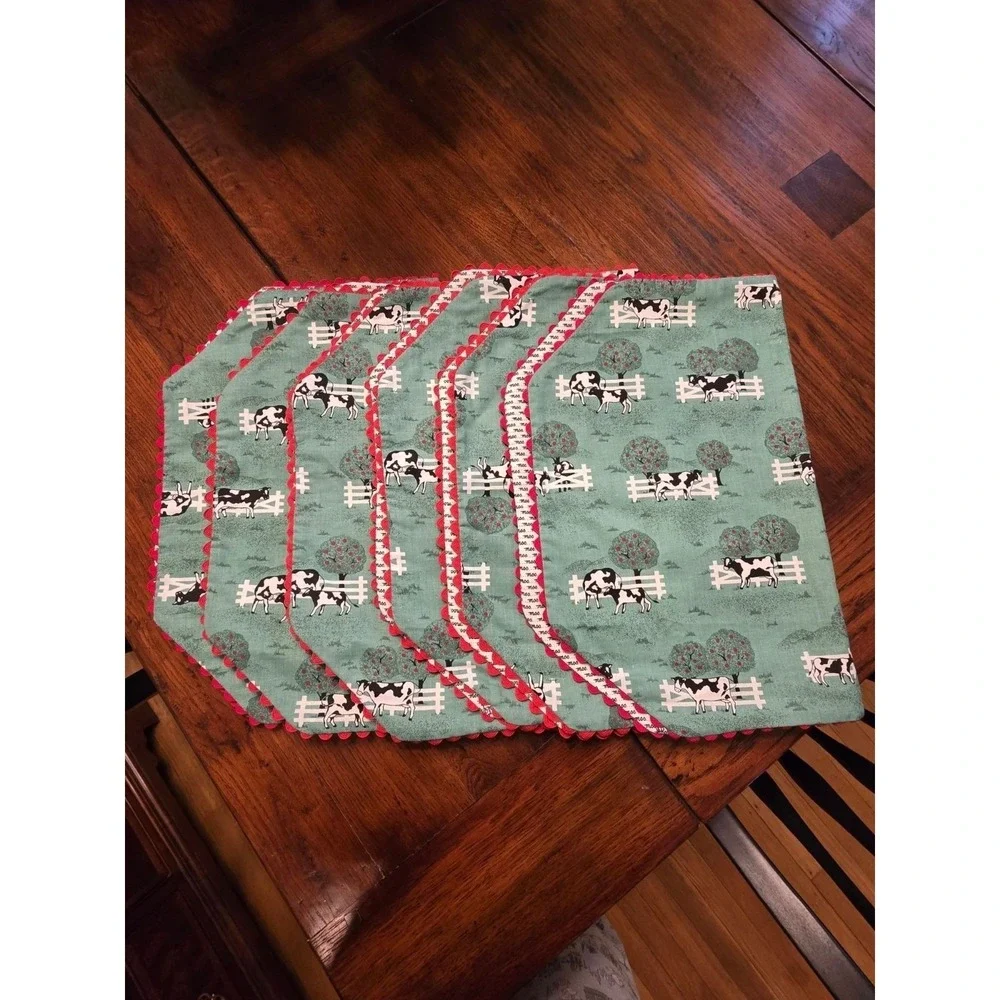 Kitchy Cows Farm Set of 6 Handmade Reversible Placemats One of a Kind‎ Quality